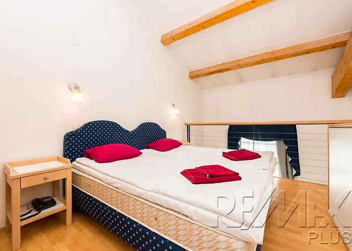 Loft Near Old Town *